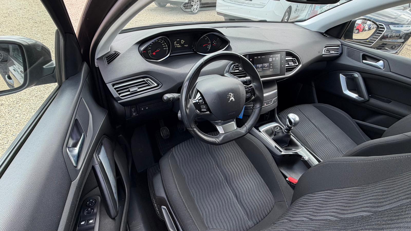 Peugeot 308