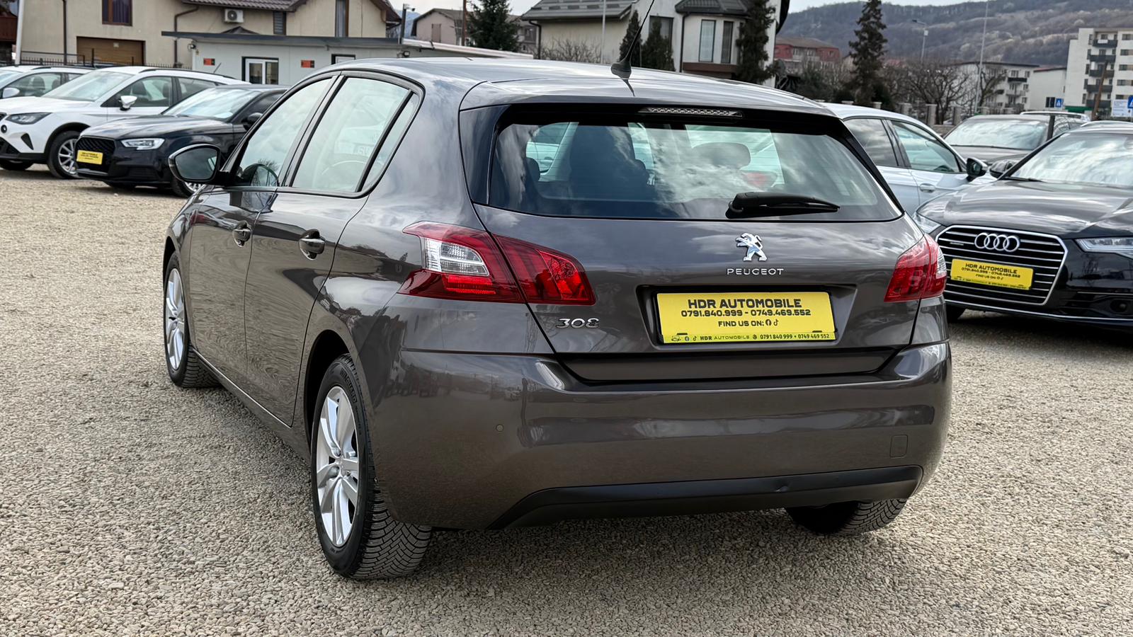 Peugeot 308