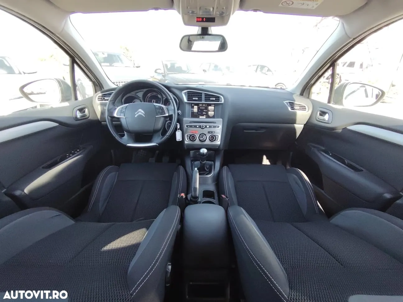 Citroen C4 Benzină Manual 110 CP 2016
