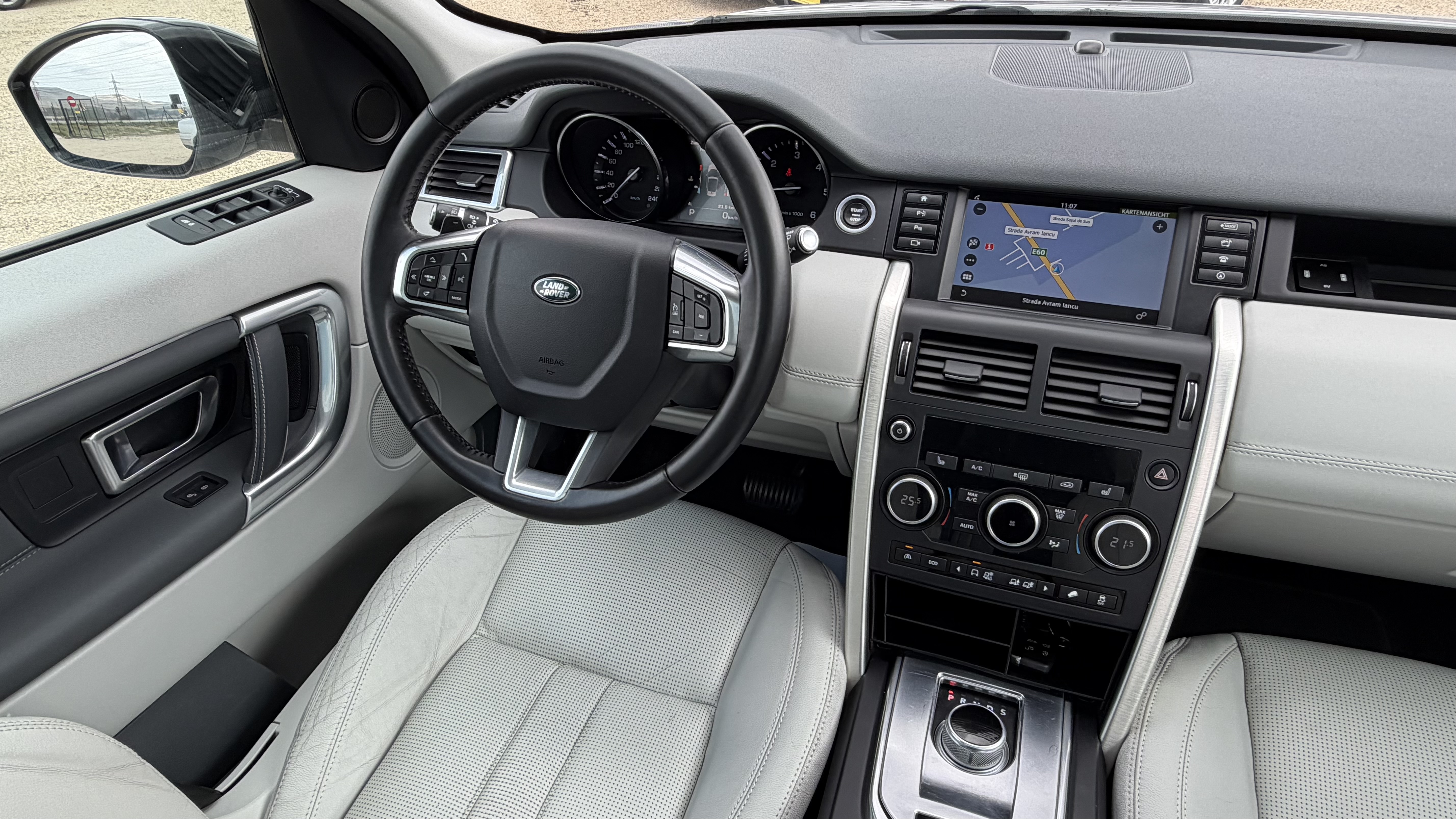 Land Rover Discovery HSE