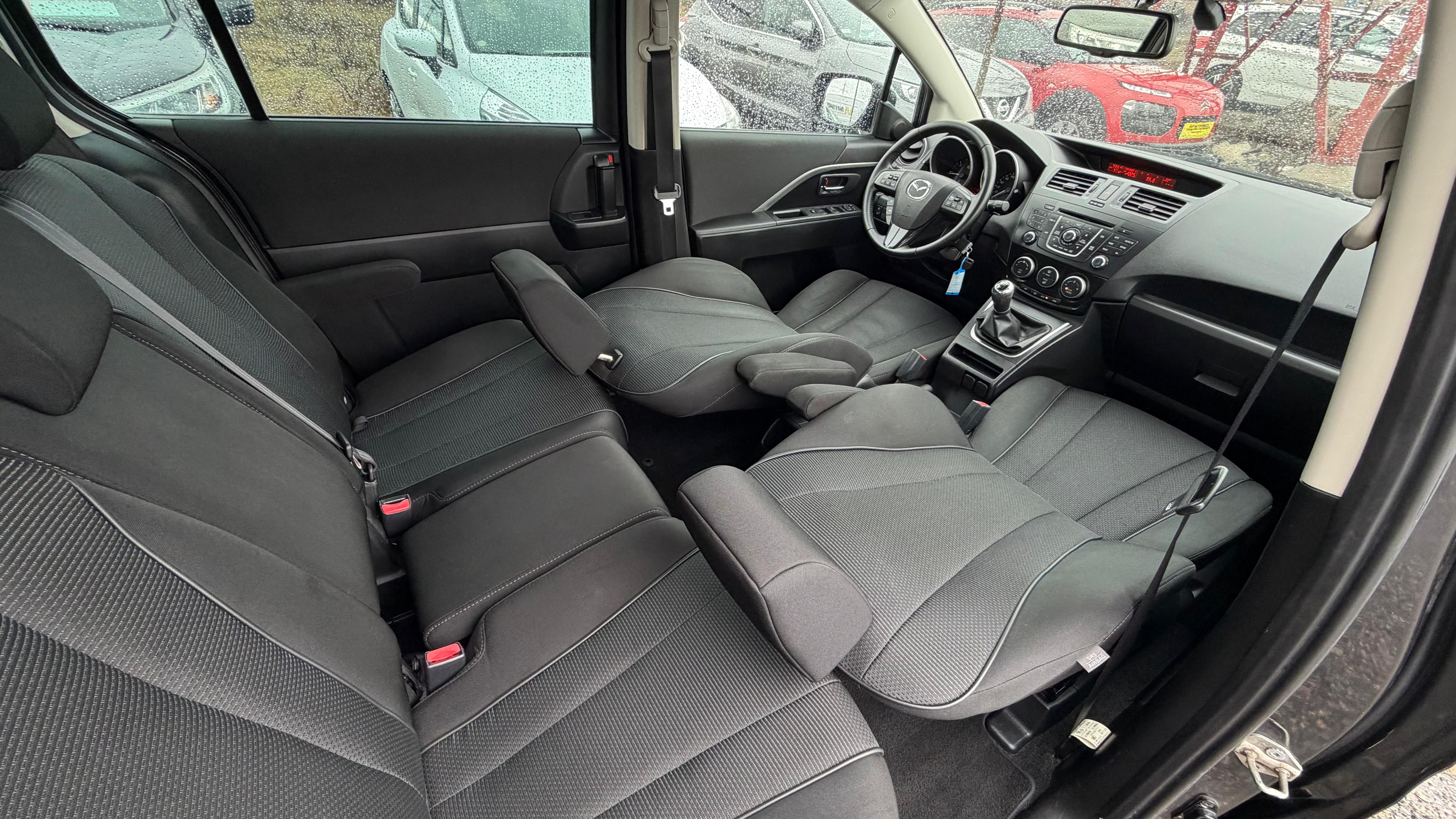Mazda 5