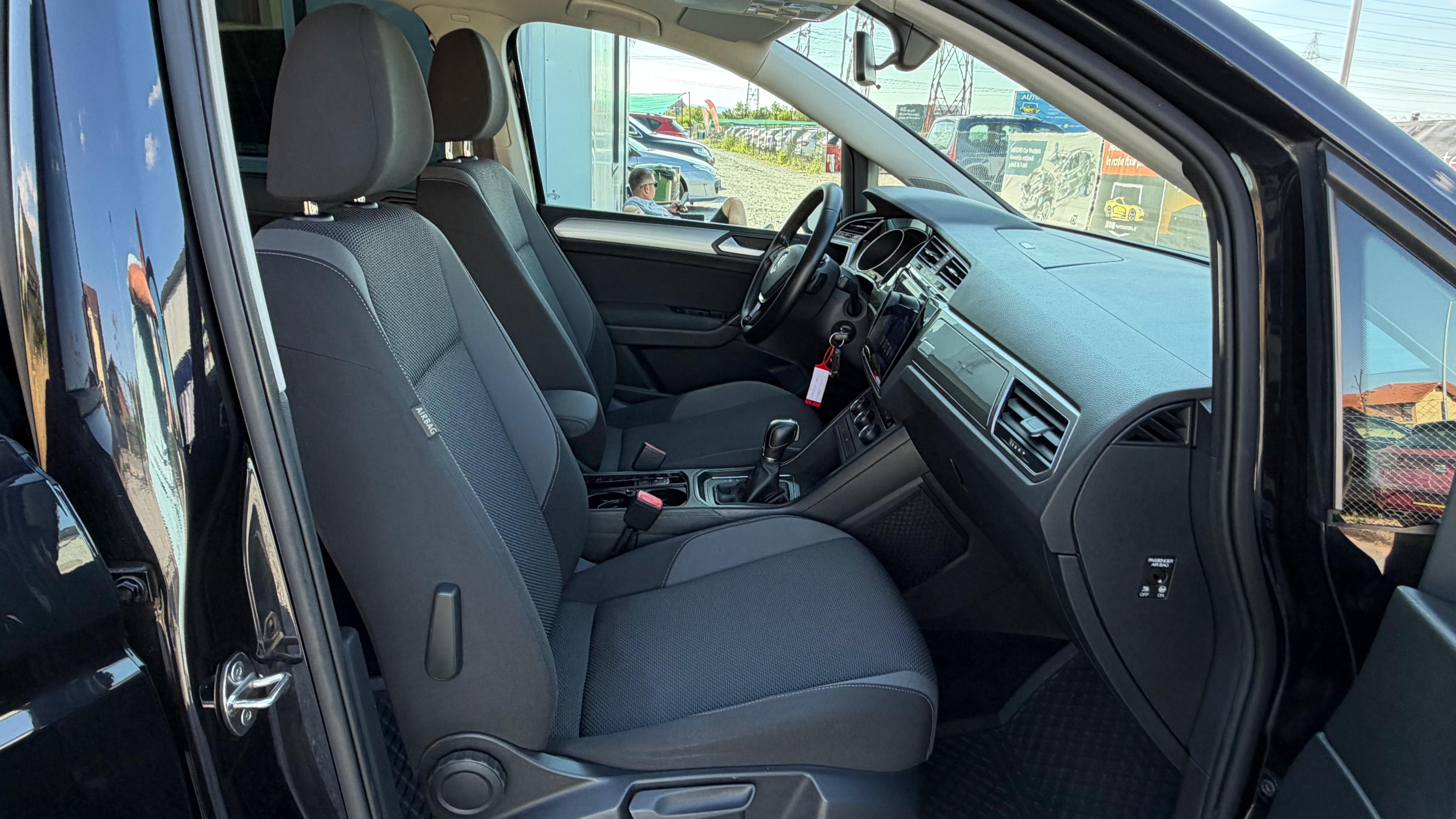 Volkswagen Touran Automata Diesel 116 CP 2016
