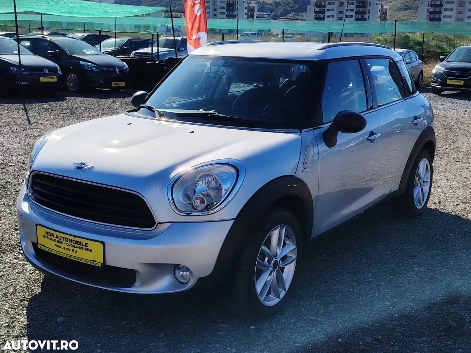 Mini Cooper Countryman 1.6 Benzină